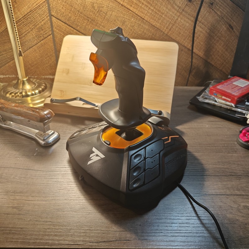Thrustmaster T16000M Flight Stick – Black