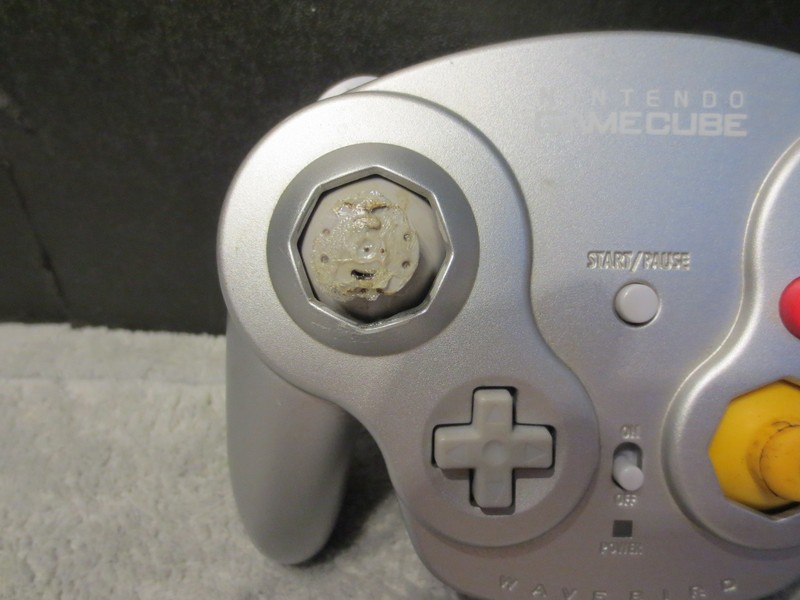 GameCube Wavebird Wireless Controller w/ Receiver - Tested - Works on Ch. 2 Only gallery