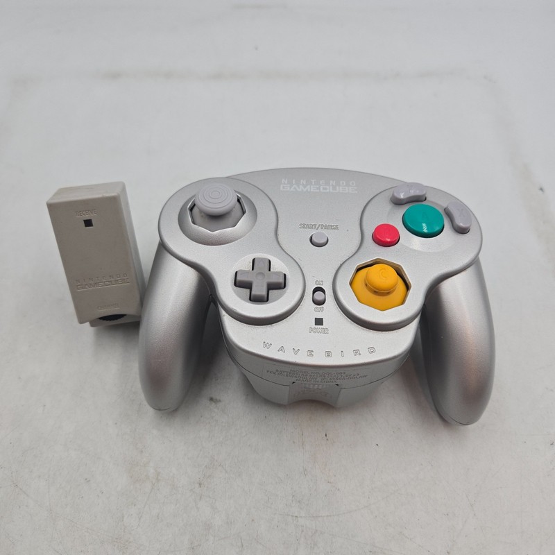 Nintendo GameCube WaveBird Wireless Controller Gray DOL-004 & DOL-005