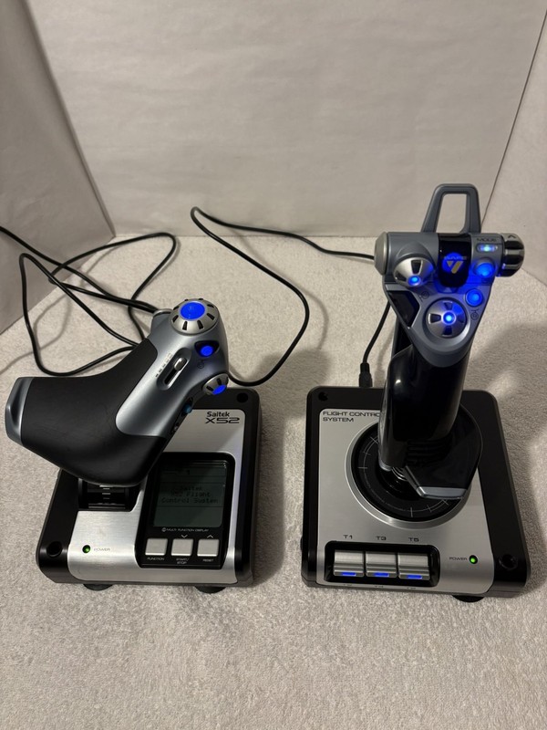 SAITEK X52 FLIGHT CONTROL SYSTEM w/ Wires & USB Connect Partly Tested (see desc)