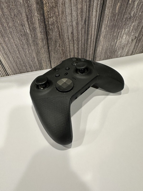 Microsoft Xbox One Wireless Controller - Elite Series 2 - With Case gallery