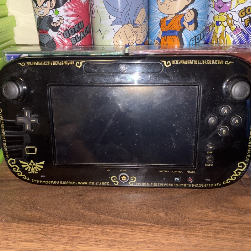 Nintendo WII U Legend Of Zelda Wind Waker HD Gamepad Controller Only WUP-010 USA
