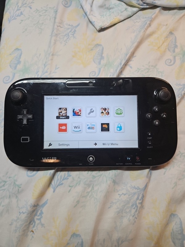 Nintendo Wii U Gamepad Controller Black WUP-010 USA Tested-Working With Charger