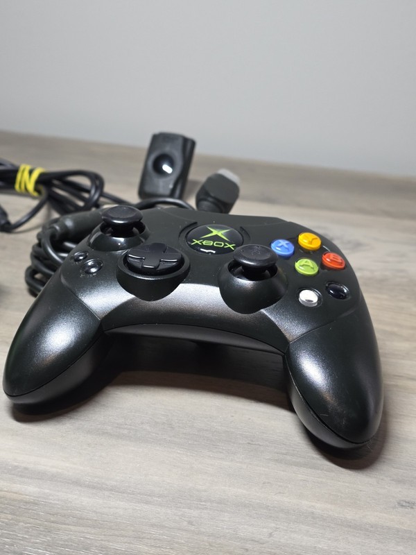 Xbox Controller S Type Black & Green Breakaway Cable OG Original Xbox Bundle gallery