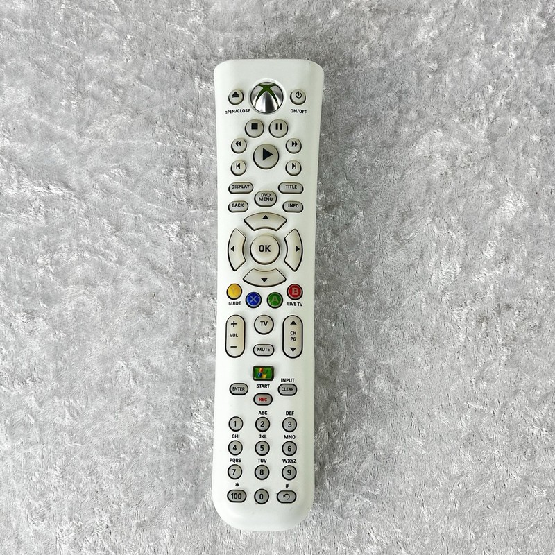 Genuine Microsoft Xbox 360 Universal Media Remote Test & Works w/Battery Cover