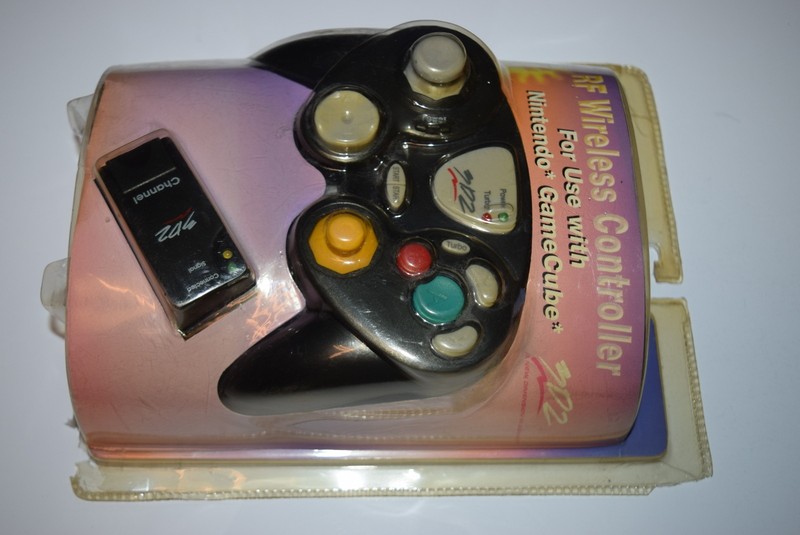 Wireless RF Controller by 3D2 Nintendo GameCube Video Game Console New Sealed