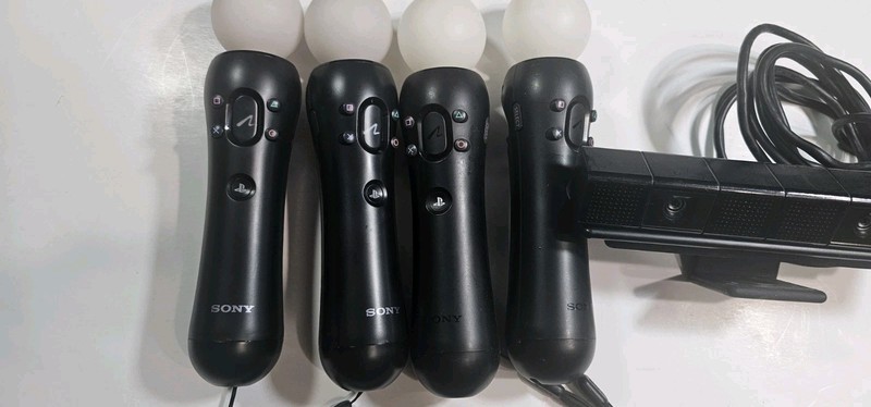 Lot of 4 Sony PlayStation Move ZCM1U PS3 PS4 Motion Controllers With Camera gallery