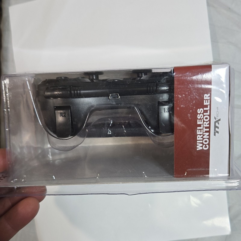 TTX Tech Wireless Ergonomic Controller Black Compatible with PS3 PC Mac gallery