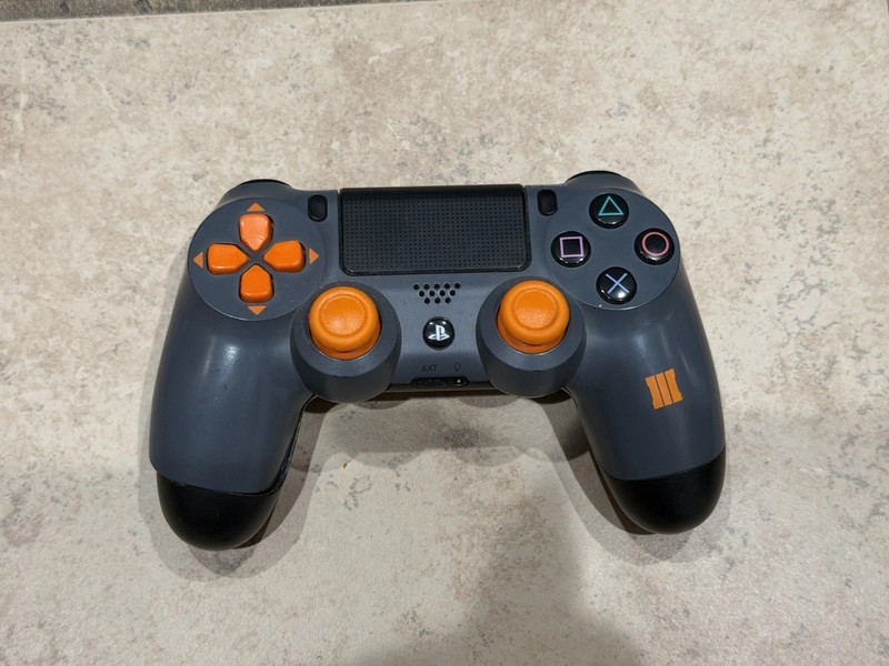 Sony PS4 Controller Call Of Duty Black Ops 3 III Limited Edition TESTED READ