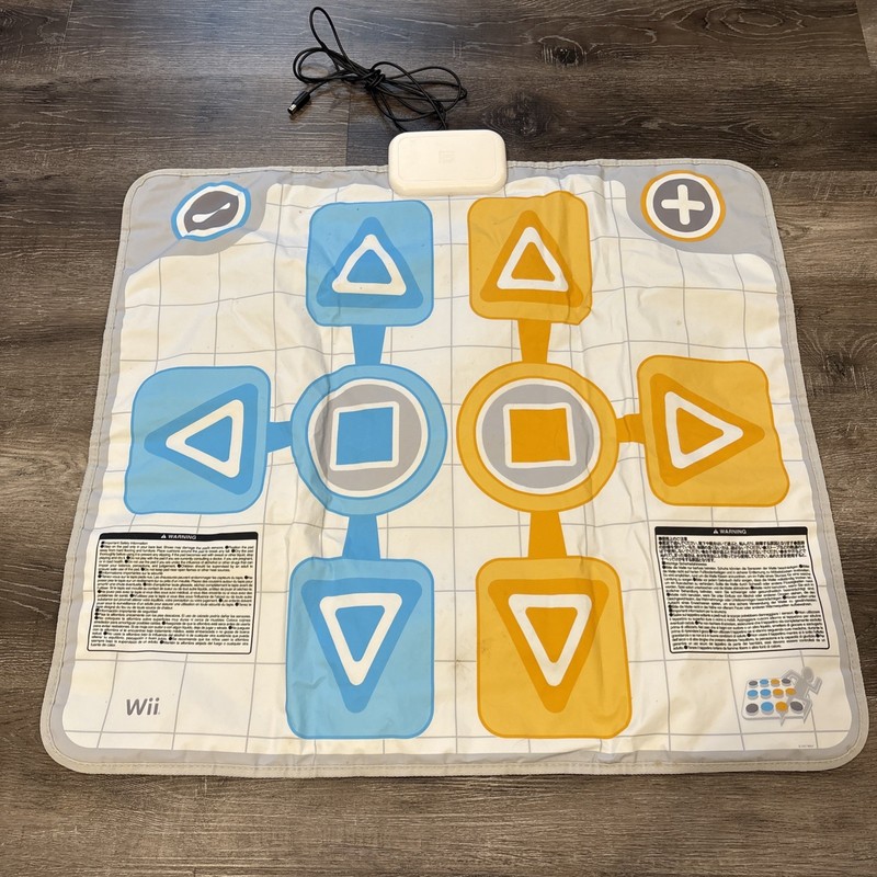 Nintendo Wii Gamecube Dance Dance Revolution DDR Mat Pad Mat Bandai Namco BC-001