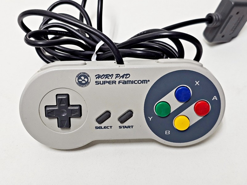 Nintendo Super Famicom HORI pad HSJ-17