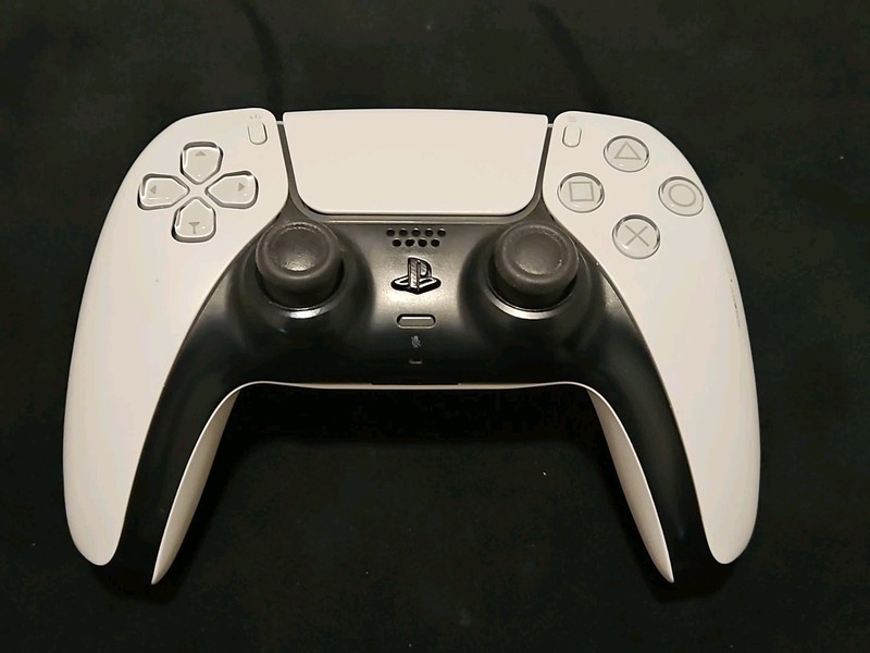 Sony PlayStation 5 DualSense Wireless Controller – White Untested Dead Battery