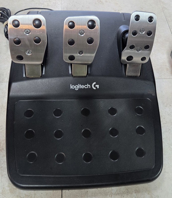 Logitech G29 Driving Force Racing Wheel FOR PARTS + Pedals & Shifter PS5 PS4 PC gallery