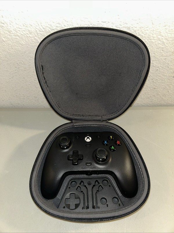 GameSir G7 SE Xbox Controller & Elite Series 2 Case Bundle – UNTESTED/AS-IS
