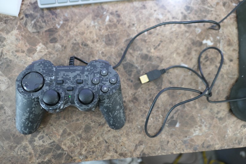 RARE Mad Catz Call of Duty Modern Warfare 2 Combat Controller 44260 for PC