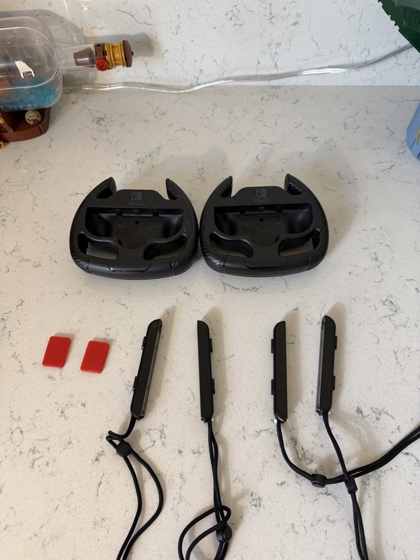 Nintendo Switch Racing Accessory Bundle – Grips, Wheels, Straps