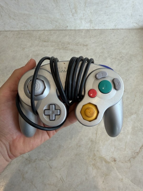 Nintendo GameCube Controller – Silver Tested Works Great