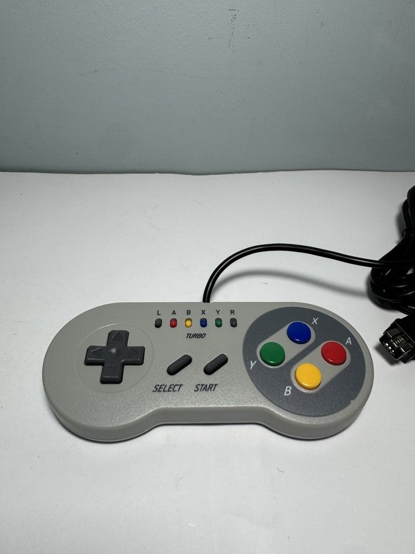 Emio The Edge Super Gamepad Turbo Controller for SNES Classic Edition NES Mini gallery