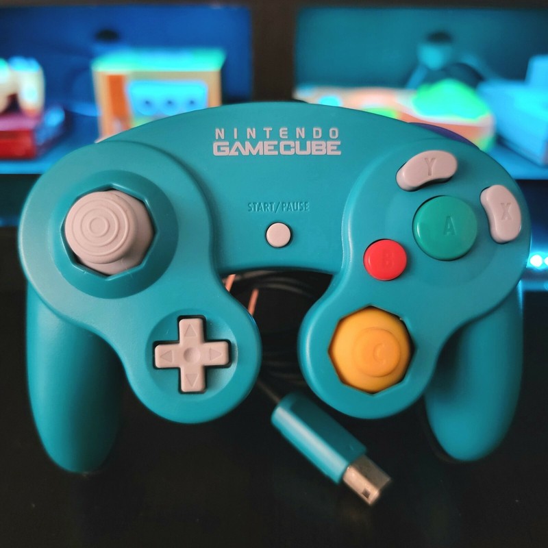 Official Nintendo GameCube Controller Pad Teal Emerald Blue Tight Stick OEM