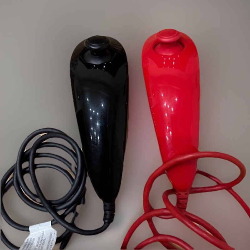 Official Nintendo Wii Nunchuk Controller Set of 2 Black & Red Tested