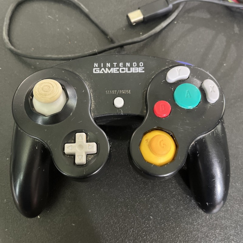 Nintendo GameCube Controller (Black) – Tested & Working Condition READ DESCRIPT