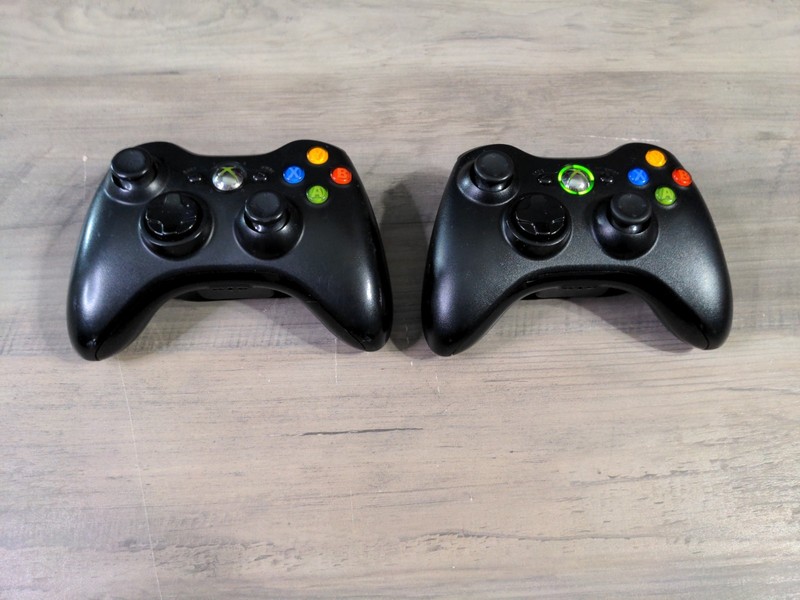 2x Working Microsoft Xbox 360 Wireless Controller – One Weak RB Button Spring