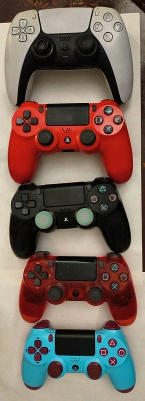 Bundle 5 PS4/5 Controllers, Teal, Clear Red, Red, Black, White Some Ok Condition