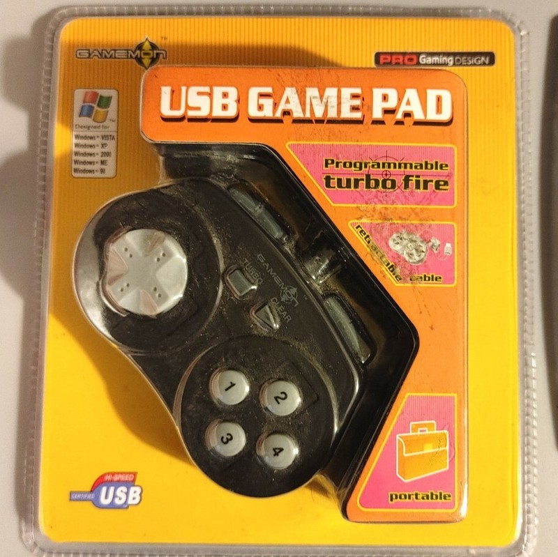 USB Windows Retractable Game Pad FT2E92