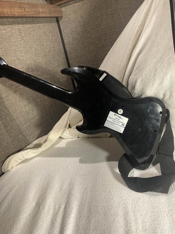 Psyclone Essentials Wireless Guitar for PS2 PSE1979 gallery