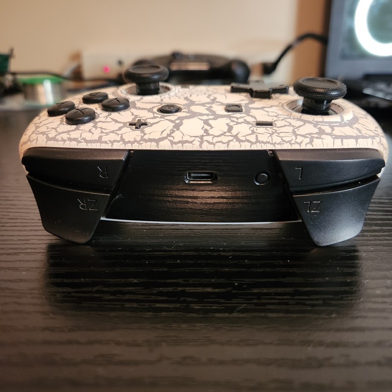 Nyxi YS10 Wireless Switch Pro Controller White Cracked Pattern RGB LED - TESTED gallery