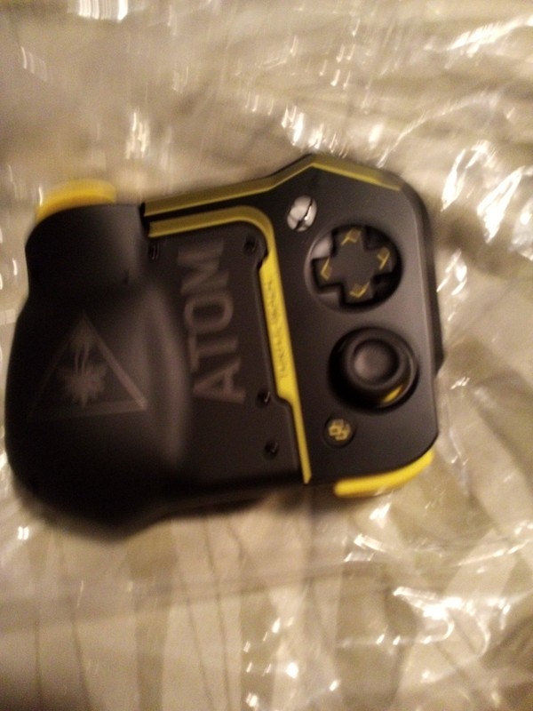 Turtle Beach Atom Mobile Gaming Controller (Yellow/Black Android)
