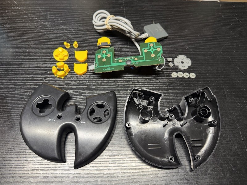 WU-TANG Taste The Pain Limited Edition CONTROLLER ONLY Wu Tang PAL EXCLUSIVE PS1 gallery