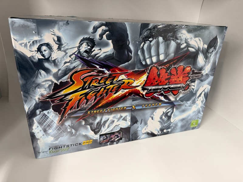 Mad Catz Street Fighter X Tekken Arcade FightStick PRO