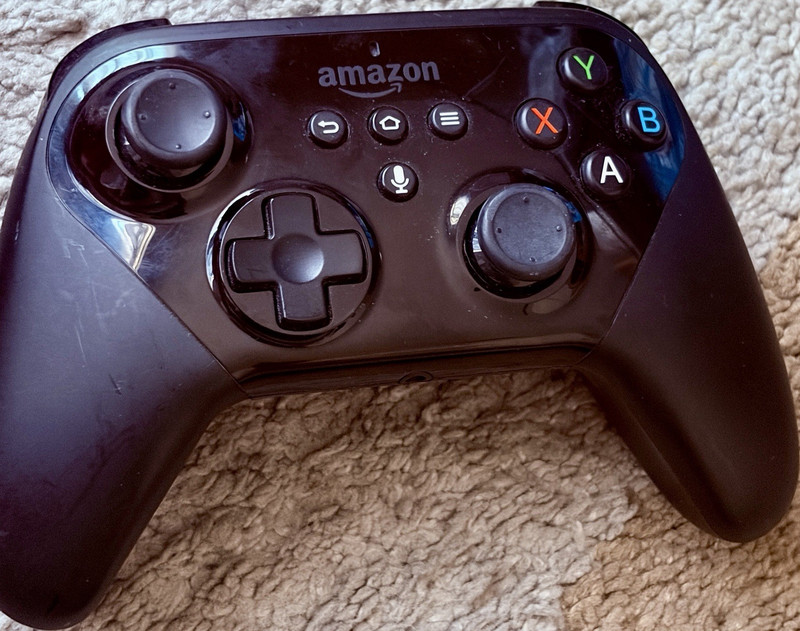 Amazon Fire TV Wireless Controller DE38UR – Black – Built-In Microphone