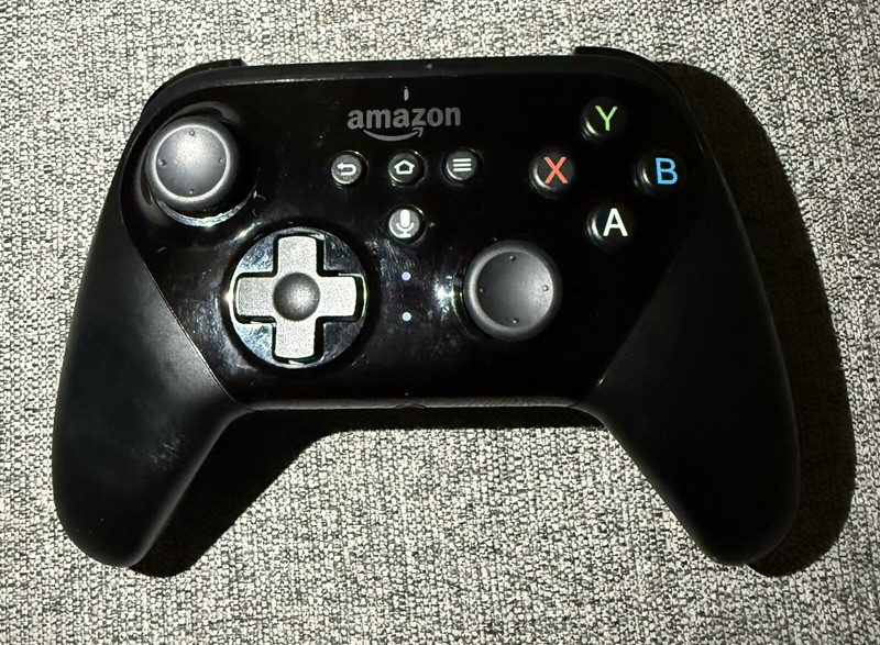 DE38UR Amazon Fire TV 2nd Gen Wireless Game Controller With Voice Search Black