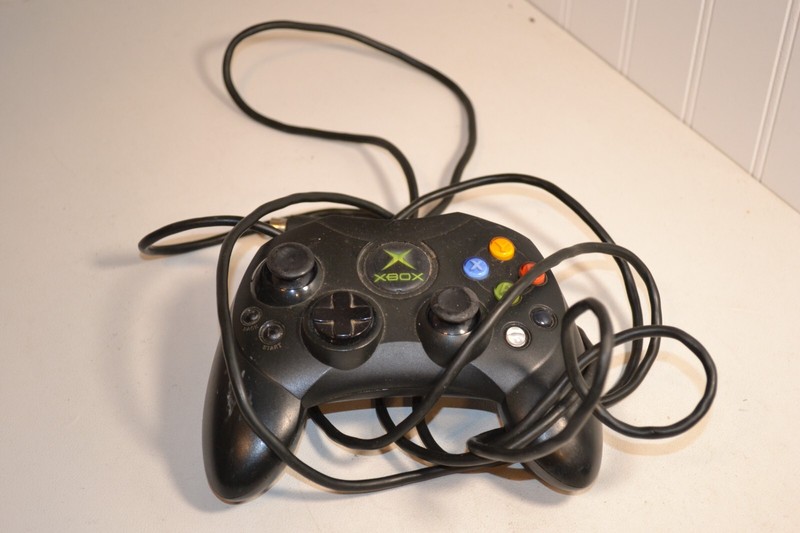 OEM XBOX Black Controller S with Cable Part Number: X08-69873