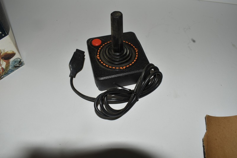 Atari JOYSTICK Controllers CX 40-04 SINGLE with Original Box - (ZUL7) gallery