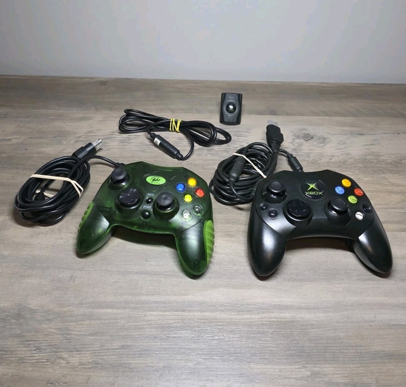 Xbox Controller S Type Black & Green Breakaway Cable OG Original Xbox Bundle