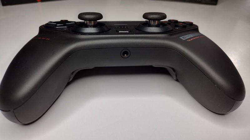 ASTRO Gaming C40 Tr PS4/PS5 Wireless Controller for Sony PlayStation 4 and PC gallery