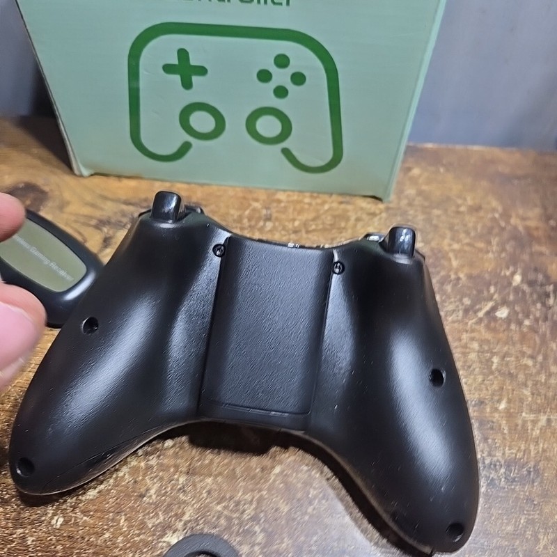 Multi Platform Wireless Controller gallery