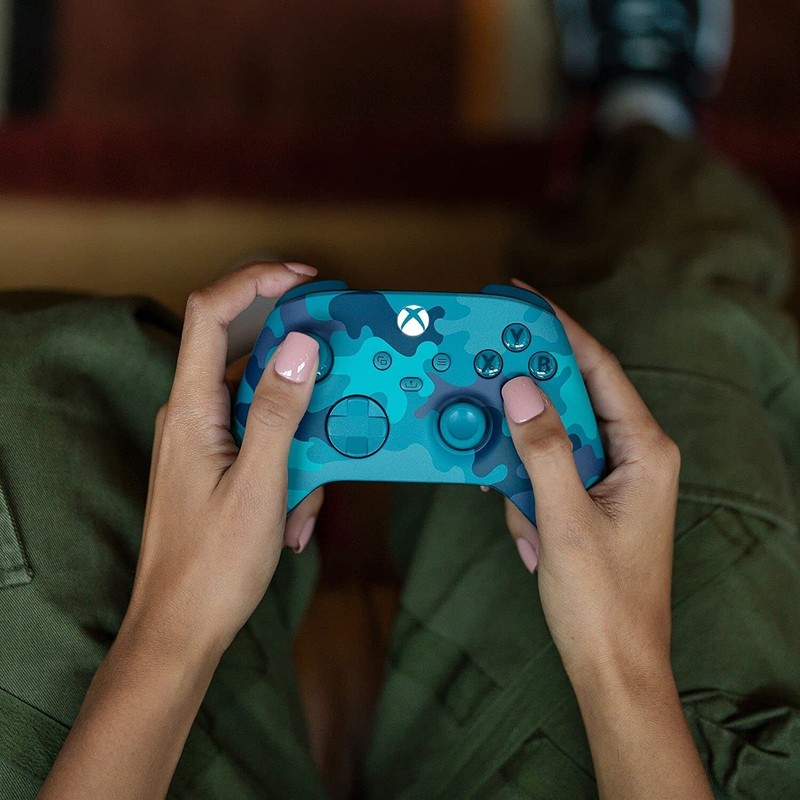 Microsoft Xbox Series X|S Wireless Bluetooth Controller - Mineral Camo (1914)™ gallery
