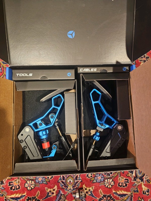 Cube Controls Pedals Set SP01 GT style Brake Throttle NEW
