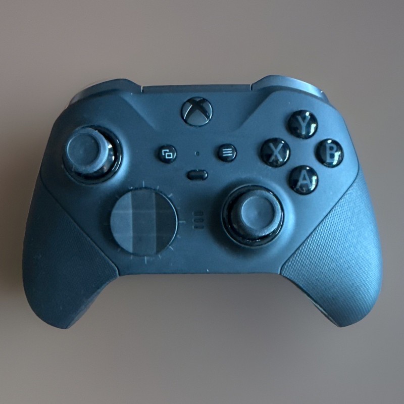 Xbox Elite Series 2 Wireless Controller - Black gallery