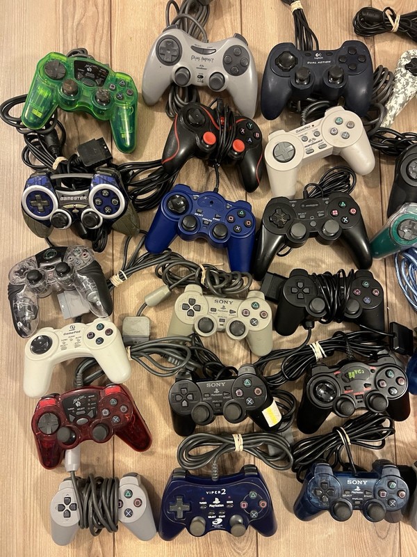 Lot Of 31 Sony PlayStation PS1 PS2 PS3 Controllers OEM 3rd Party Parts Or Fix gallery