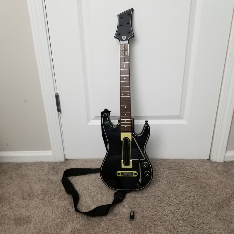 Guitar Hero Live with USB Dongle Wireless Controller PS4 Tested Works w/ Strap